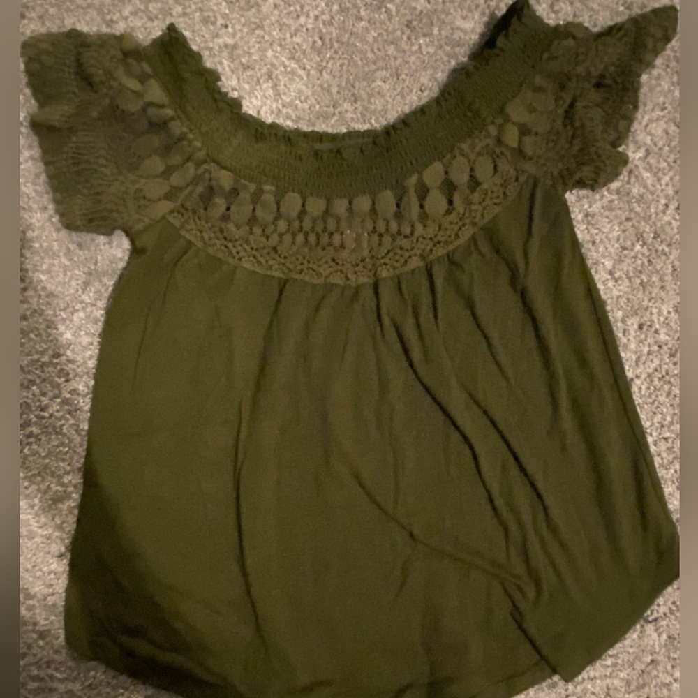Green Top by No Boundaries
